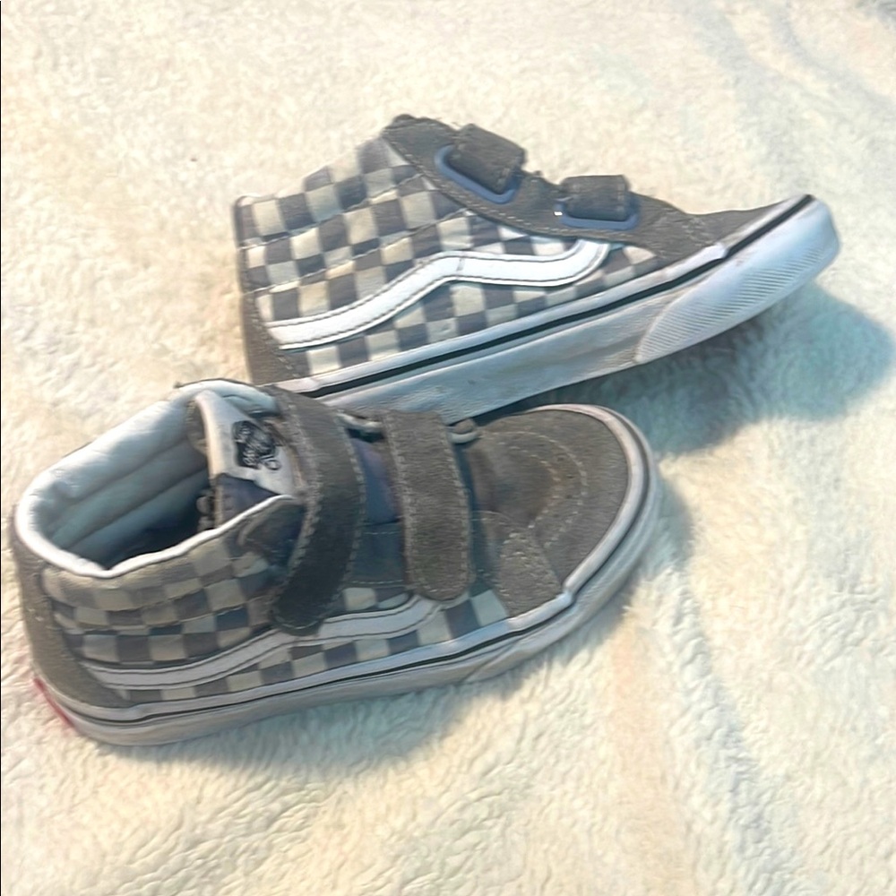 Vans Gray Velcro Sneakers Low-Top Skate Style